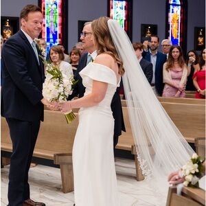 David’s Bridal Cascading Lace Cathedral Veil in Ivory Style # V7061